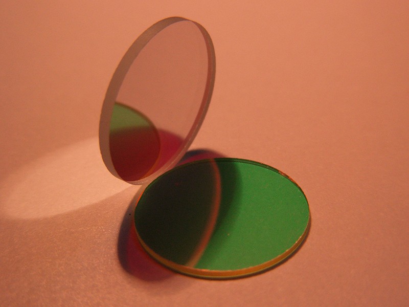 可见光窄带滤光片