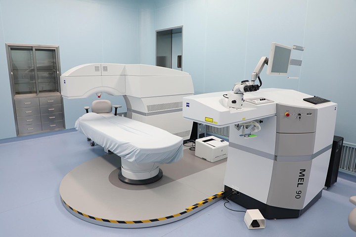 滤光片对激光视网膜治疗设备的影响