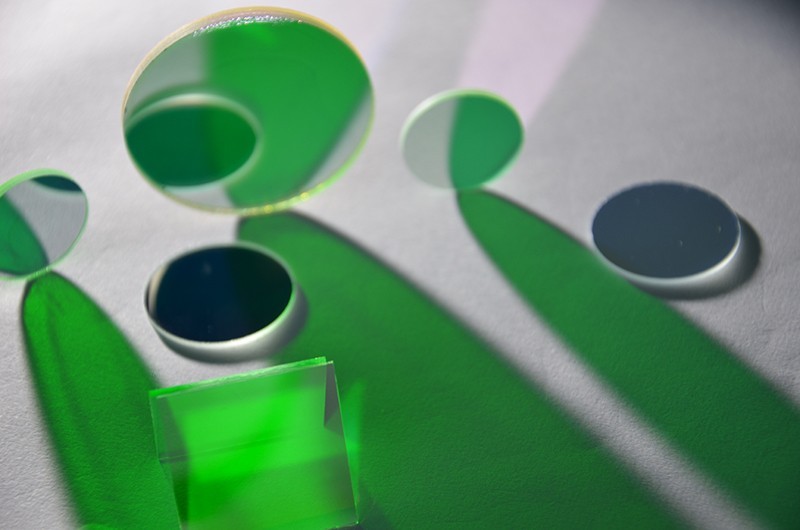 绿色滤光片的作用