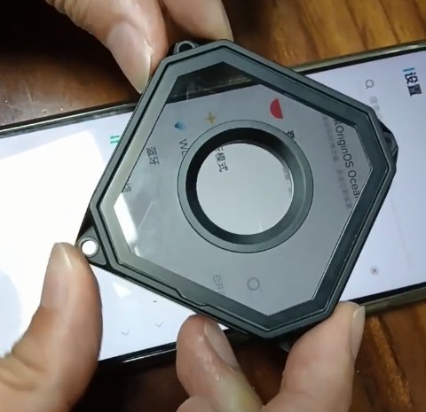 AGV物流车光学偏振镜应用简介