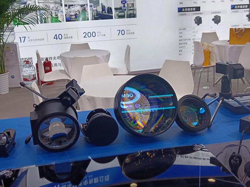 EMC易倍军博会镜头展品